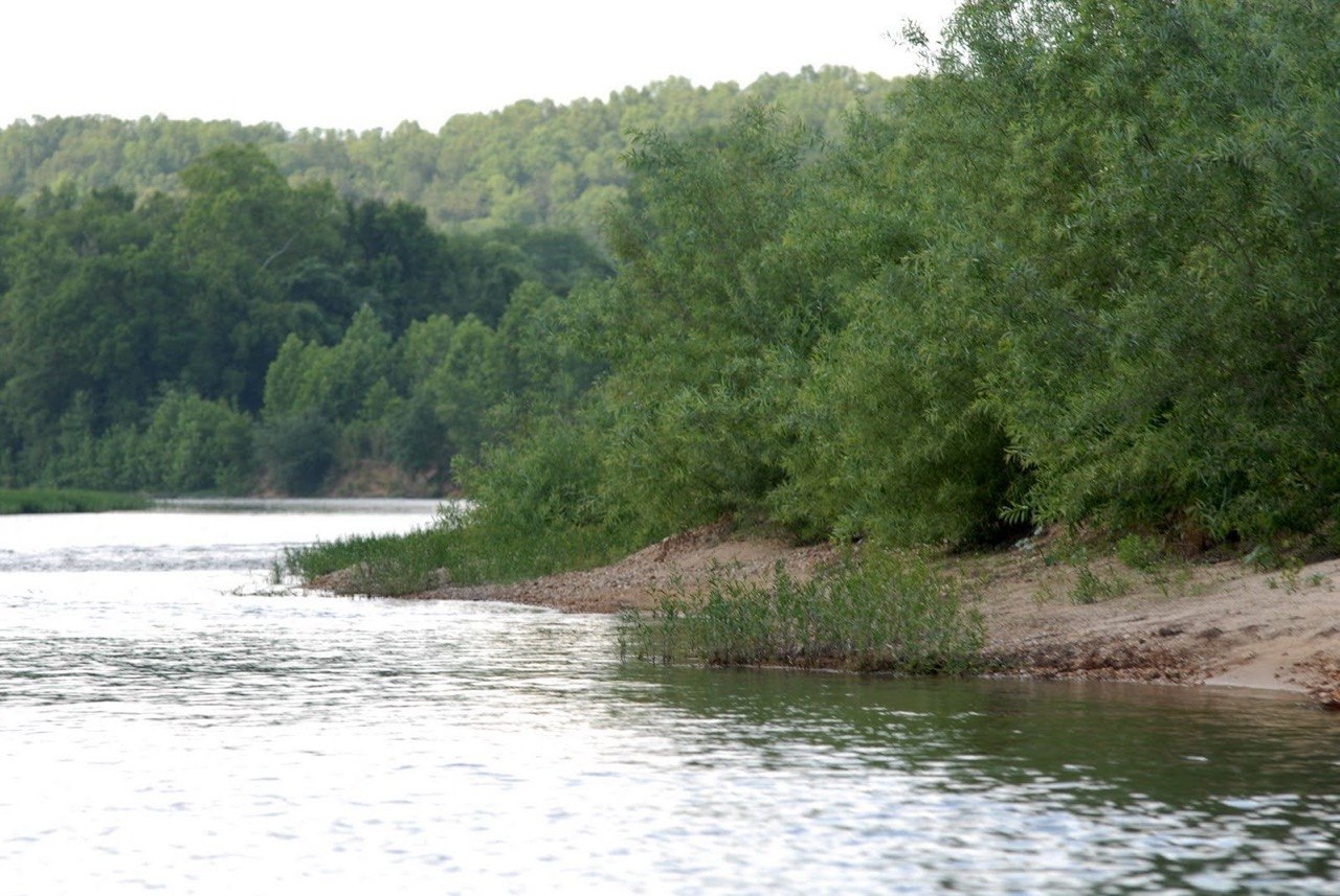 Current River recreation and access corridor